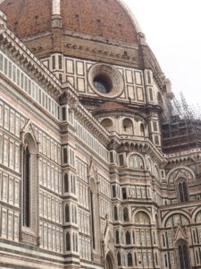 La façade du Duomo à Florence