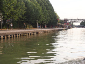 Le canal de l'Ourcq à la Villette