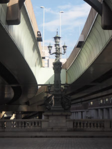 Tokyo Pont Nihom