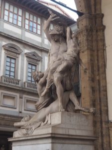 Statue de la loggia Lazzi à Florence