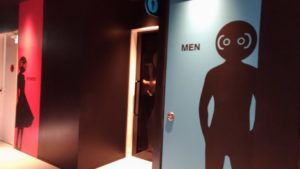  Les toilettes de la Shinjuku VR Zone