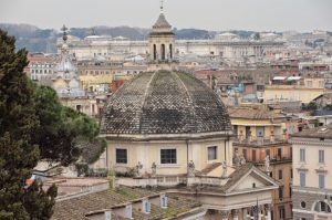 Vue sur Rome des jardins de la Villa Borghese